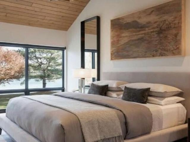 Unitech South City 1 6 Bedroom 360 Sq. Yd. Apartment in South City 1 Gurgaon Listing ID: #9967
