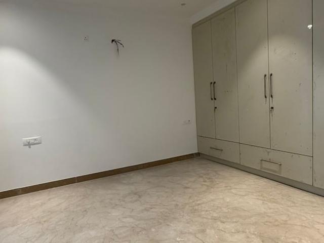Unitech South City 1 3 Bedroom 2300 Sq. Ft. Apartment in South City 1 Gurgaon Listing ID: #10198