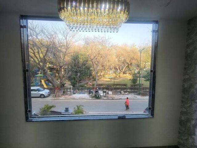 Unitech South City II 3 Bedroom 3200 Sq. Ft. Builder Floor in Sector 50 Gurgaon Listing ID: #10170