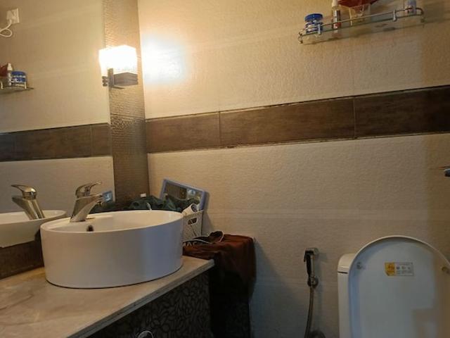 Unitech South City II 4 Bedroom 2300 Sq. Ft. Builder Floor in Sector 50 Gurgaon Listing ID: #10247