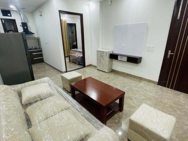 Unitech South City II 4 Bedroom 3005 Sq. Ft. Builder Floor in Sector 50 Gurgaon Listing ID: #9905