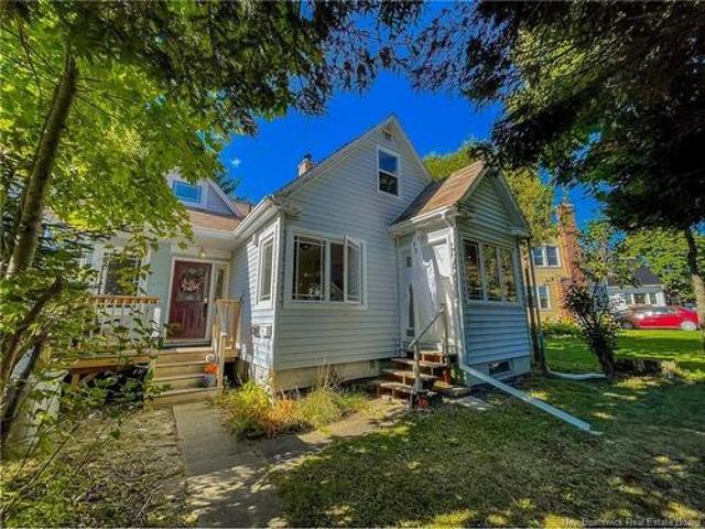 A+B 107 Fulton Ave, Fredericton, NB, E3A 2B5 house for sale | Listing ID NB146382 | Royal LePage