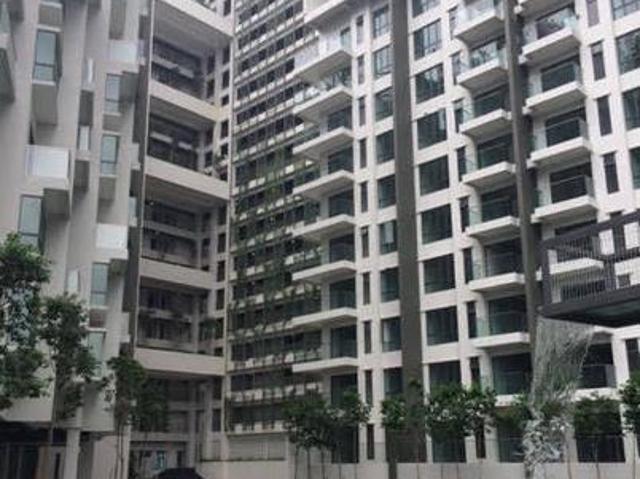 Univ 360 Place Near Uni100 Loan Cash Back Strategic Location