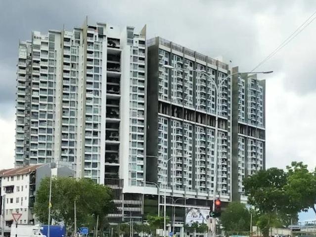 Univ 360 Place Service Residence Taman Serdang Jaya