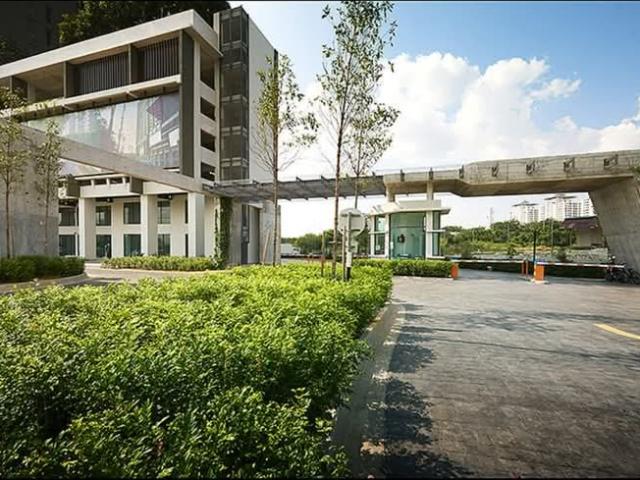 Univ 360 Place, Serdang Jaya, Seri Kembangan