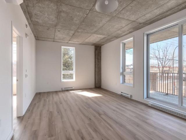 UNIVERT LaSalle Condos for rent