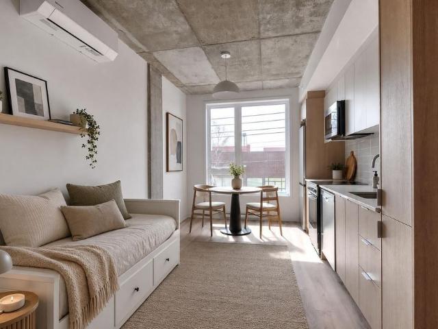 UNIVERT LaSalle Condos for rent