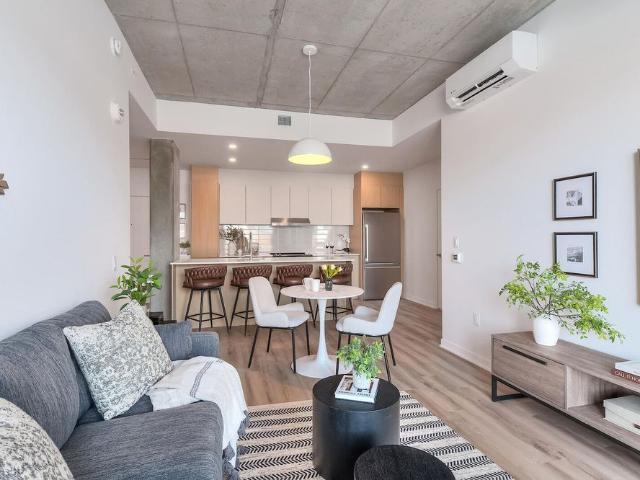 UNIVERT LaSalle Condos for rent
