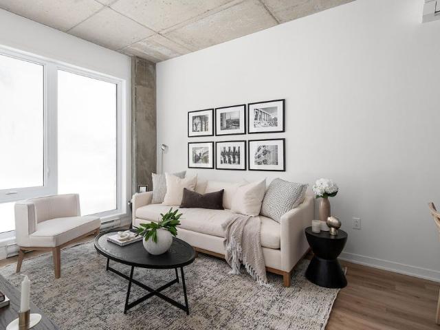 UNIVERT LaSalle Condos for rent