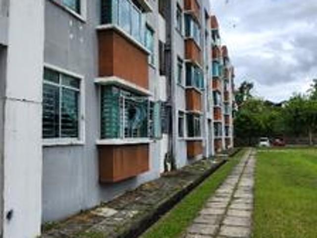 University Apartment 2 UA2 Jalan Sulaman Sepanggar