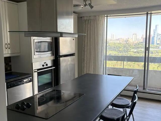 Perfectly Situated for University Rental Easy Access to Downtown