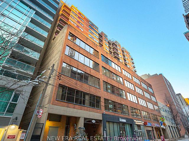 University / Dundas 1 Bdrm 1 Bth Call For More Details