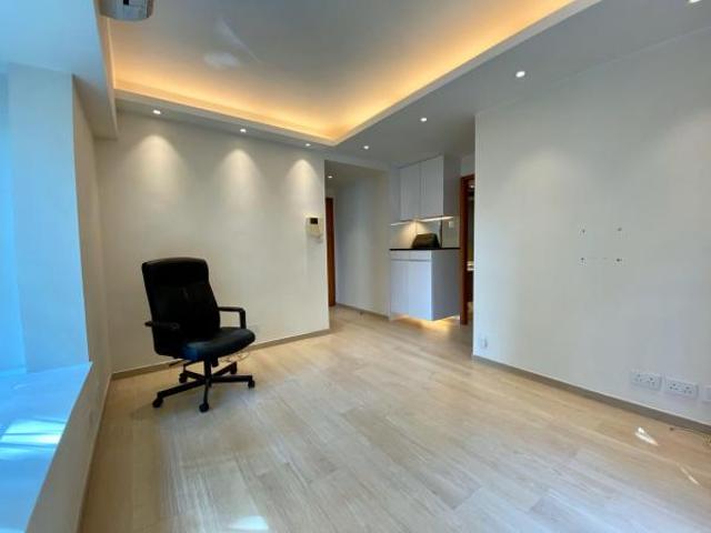 UNIVERSITY HEIGHT BLK 1 翰林軒