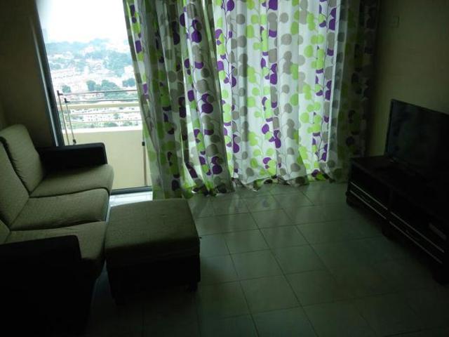 University Place Ivory plaza on top UPlace near usm