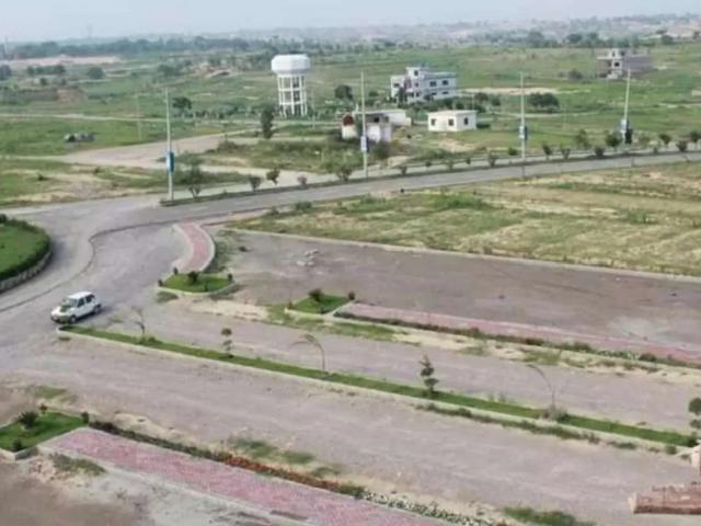 University town block A 10 marla plot for sale Islamabad University Town ID 29280