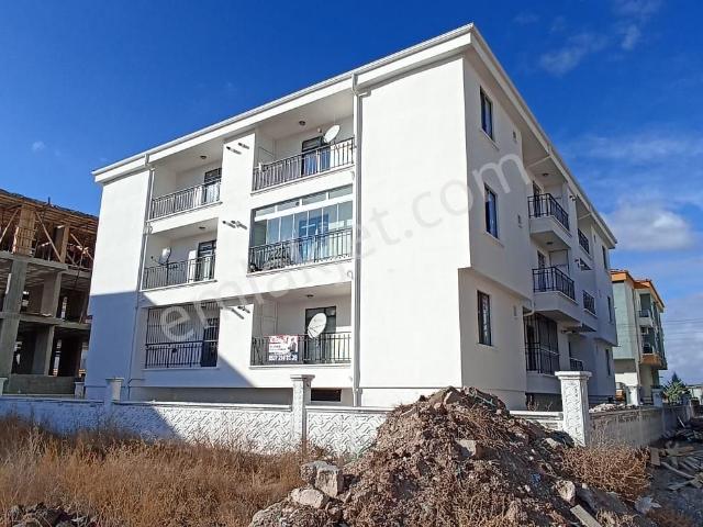 Üniversite Bölgesi Kyk Kız Yurdu Karşısı Satılık & Kiralık Full Eşyalı 1+1 Daire