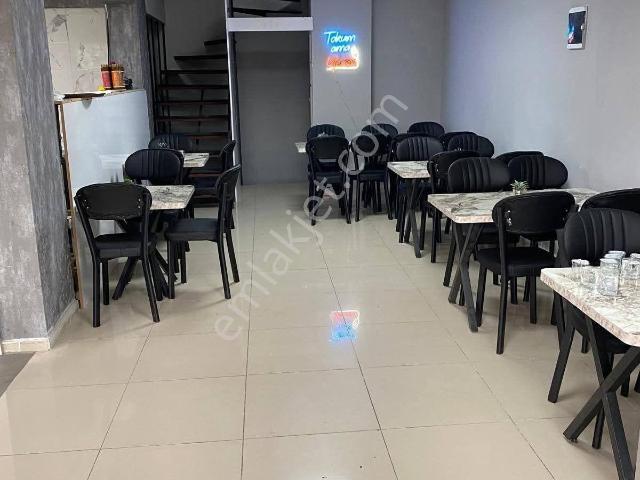 Üniversite Bölgesinde Hazır Kiracılı, Bahçeli Yatırımlık Ticari Mülk