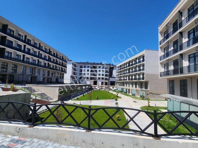 Üniversite Karşısı Sosyal Green Life'ta Lüx 1+1 Daire