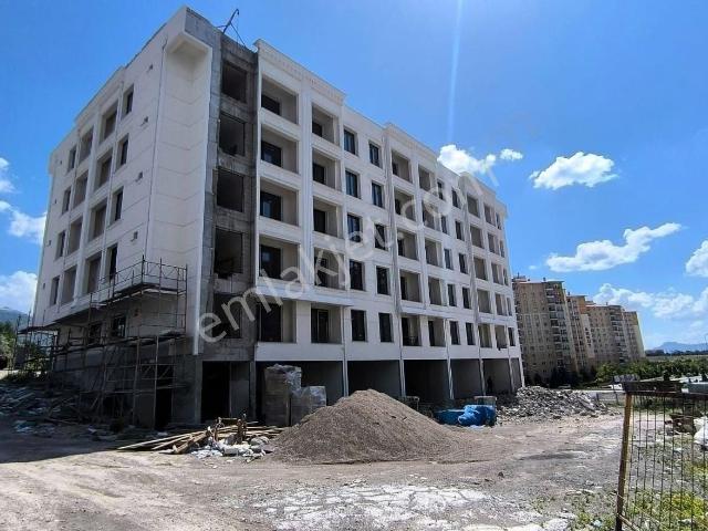 Üniversite Karşısı Yüksek Kira Getirili 1+1 Satılık Daire