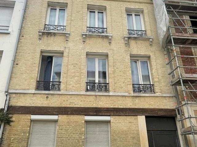 UNIVERSITÉ