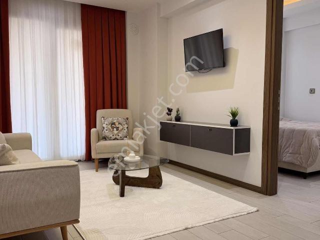 Üniversiteye Adli Tıpa Yakın Satılık 1+1