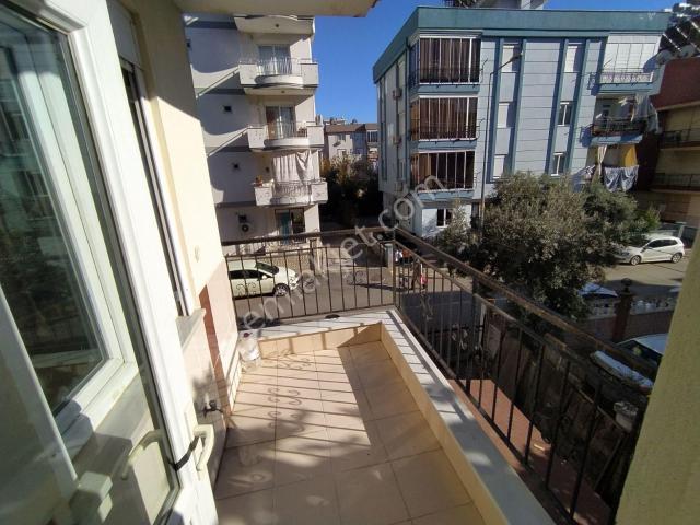 Üniversiteye Yakın 60 M² Ayrı Mutfaklı Kiralık 1+1 Daire