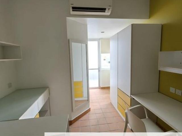 UniVillage