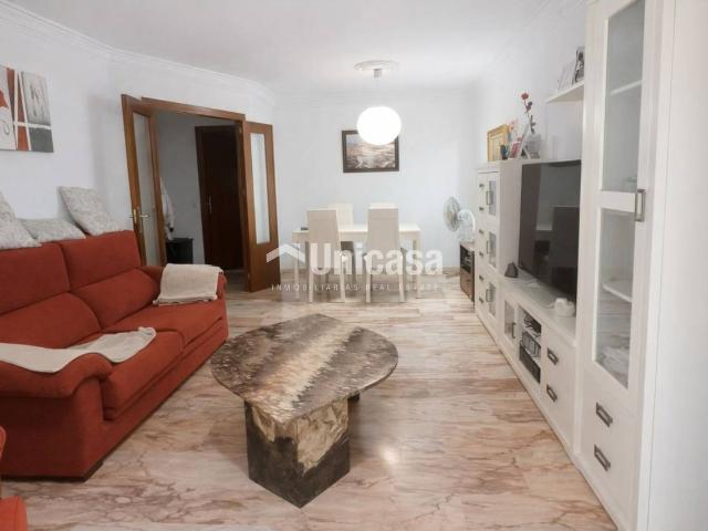 Unicasa vende piso en amplio piso en Gamarra