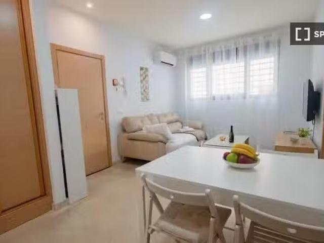 Bonito Apartamento de 2 dormitorios en alquiler en Berruguete.