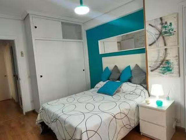 ¡En alquiler! Habitación en Calle Manuel Azaña, Junta Municipa.