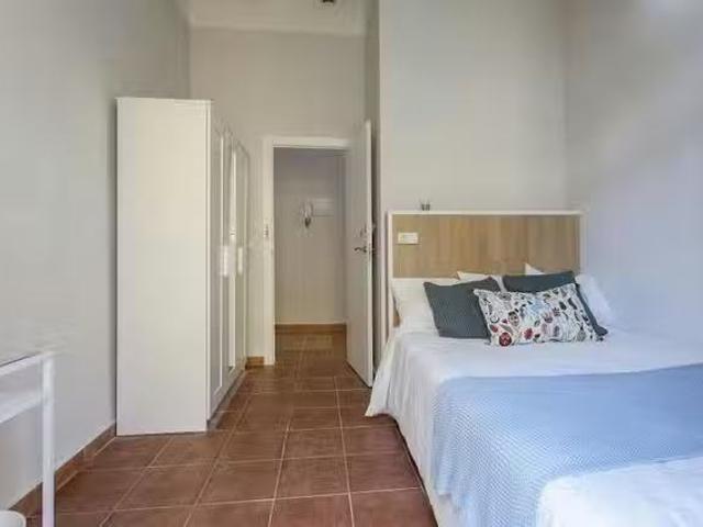 Único Habitación en Calle Calatrava, La Seu