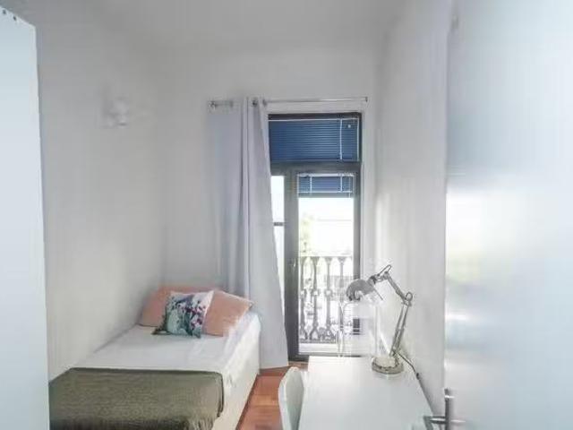 ¡En alquiler! Habitación en Calle de Alcalá, Goya