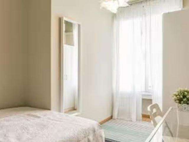 Barato Habitación en Calle de Edgar Neville, Cuatro Caminos