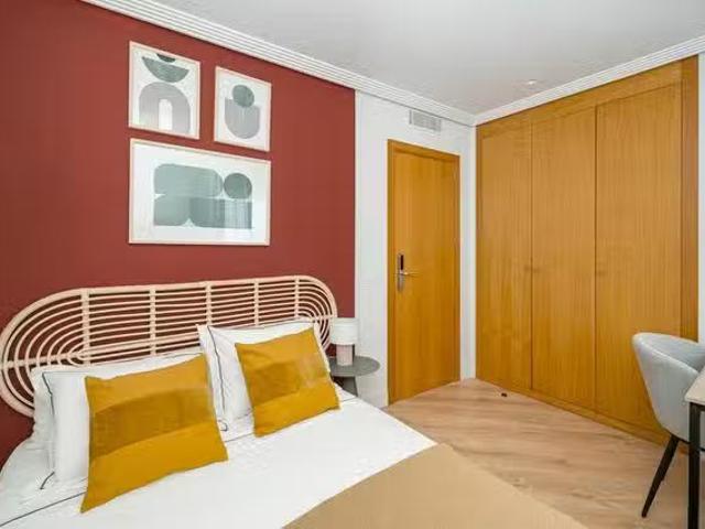 Bonito Habitación en Calle de Félix Boix, Nueva España