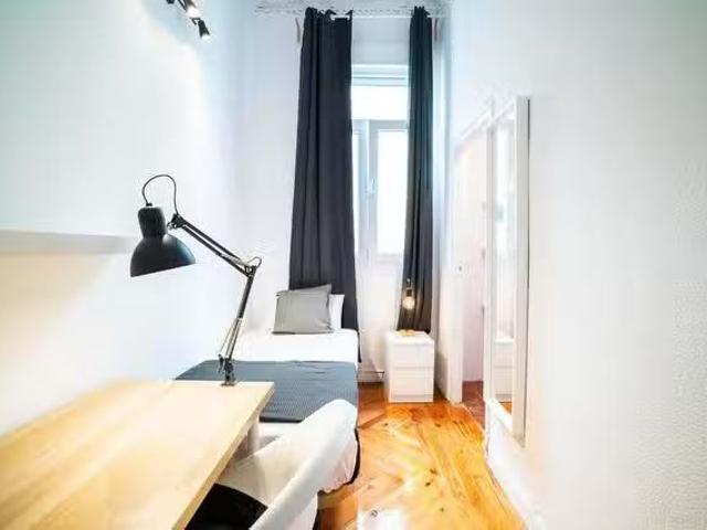 Único Habitación en Calle de los Caños del Peral