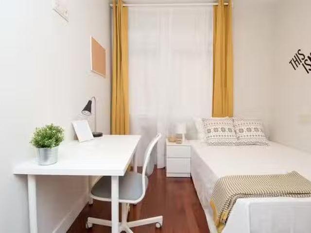 ¡Renta! Habitación en Calle de Ventura Rodríguez