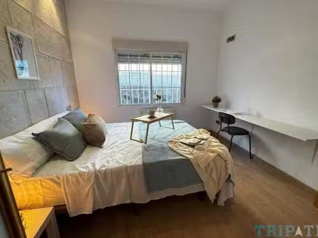 Único Habitación en Calle Fitero