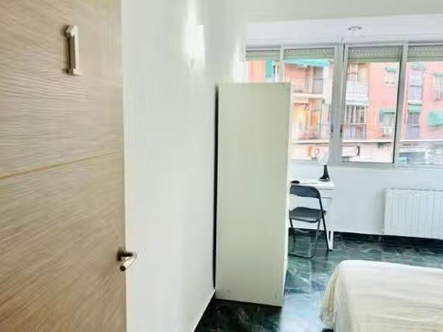 ¡Recién llegado! Habitación en Calle Pascual Hermanos