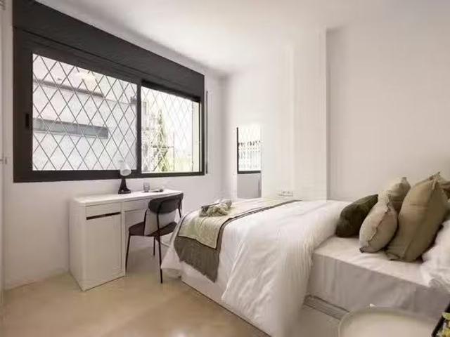 ¡Oferta! Habitación en Carrer d'Aribau, Sant Gervasi Galvany