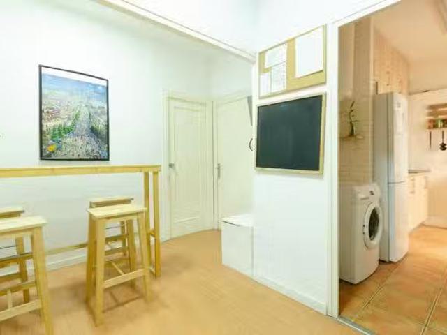 Barato Habitación en Carrer d'Ausiàs Marc, Eixample