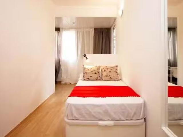 ¡Oferta! Habitación en Carrer de Caballero