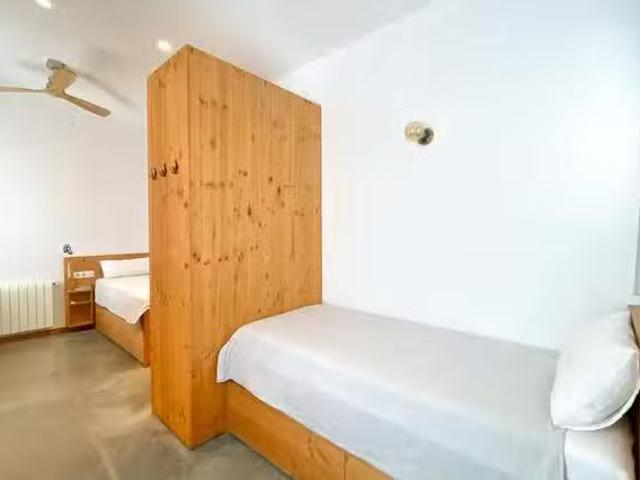 ¡En alquiler! Habitación en Carrer de l'Encarnació