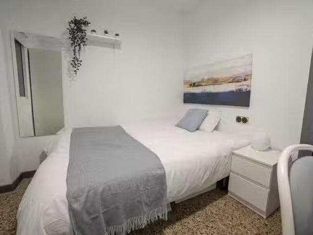 ¡En alquiler! Habitación en Carrer de Puig i Xoriguer, El Pobl.