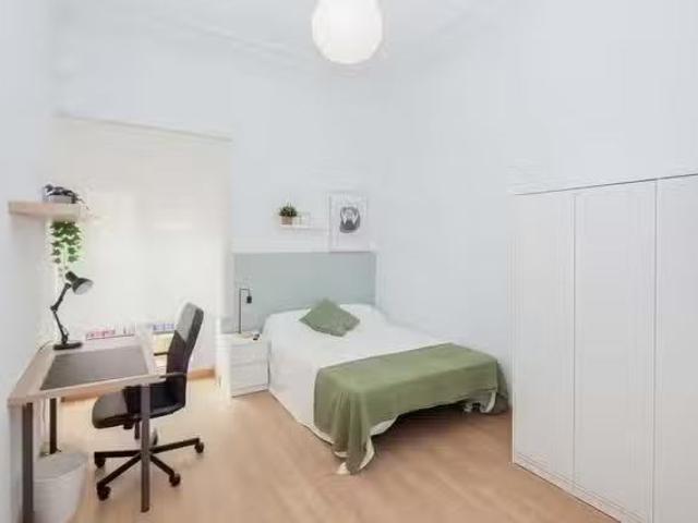 Barato Habitación en Carrer de Sant Vicent Màrtir