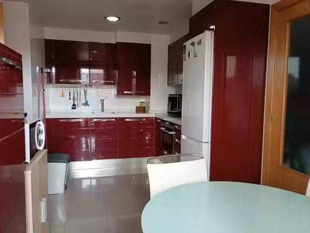 ¡En alquiler! Habitación en Paseo Anelier, Rochapea
