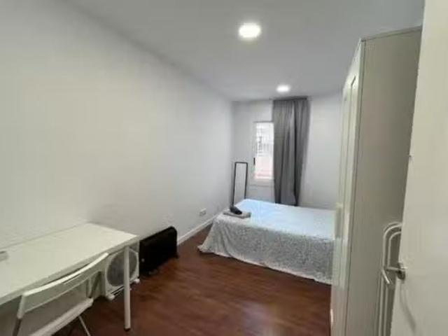Único Habitación en Passeig de Sant Joan, L'Eixample