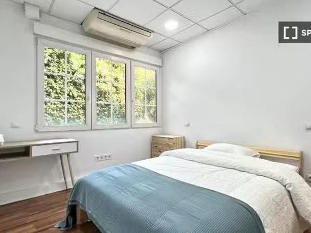 ¡Renta! Habitación en piso compartido en alquiler en Piovera.