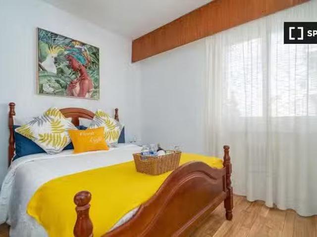 Bonito Habitación en piso compartido en alquiler en Pozuelo de.
