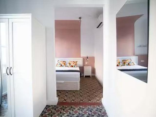 Acogedor Habitación en Plaça de Sant Lluís Bertran