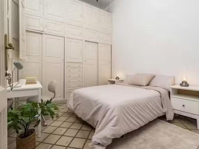 ¡Renta! Habitación en Via Laietana, Ciutat Vella